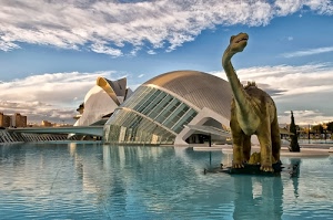dinosauro, nuvole, architettura, cielo, acqua, animale, cupola, museo, vetro, bianco, azzurro, edifici, riflessi, vasca, statua, preistoria, edificio